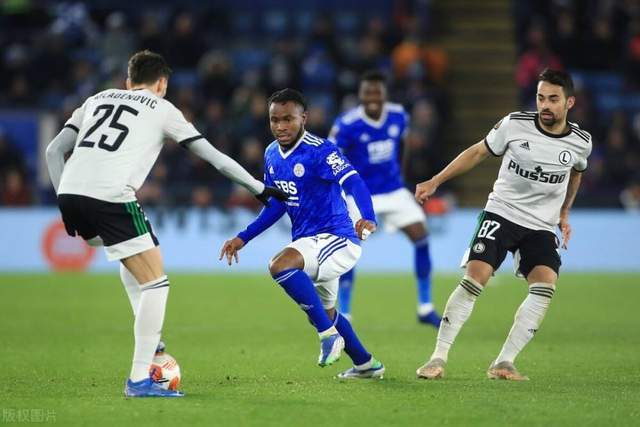 英超-哈弗茨助攻萨利巴破门 阿森纳1-1富勒姆